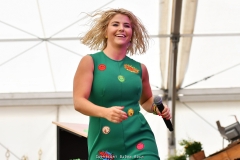 03.08.2018, Herne, Eröffnungsfeier der 583. Cranger Kirmes 2018. Bild: Beatrice Egli trat als Stargast bei der Eröffnungsfeier auf - Foto: Björn Koch